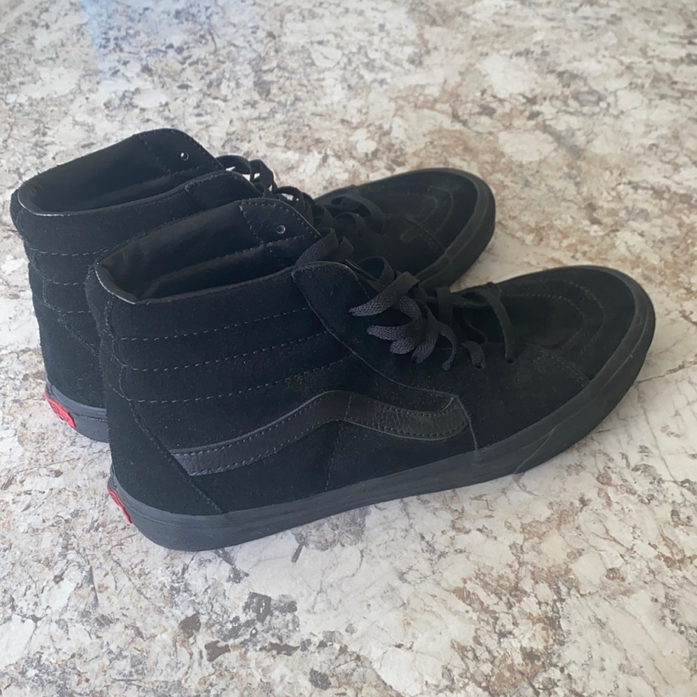 Men’s vans!